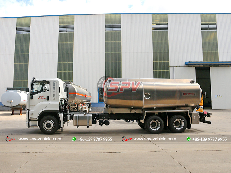 ISUZU GIGA 10 Wheels Fuel Supply Truck - Left Side